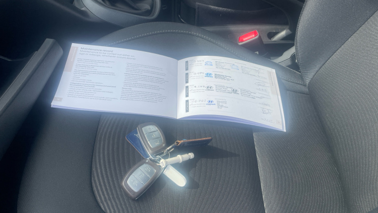 Hyundai i10 1.2 Premium SE 5dr Auto Petrol Hatchback